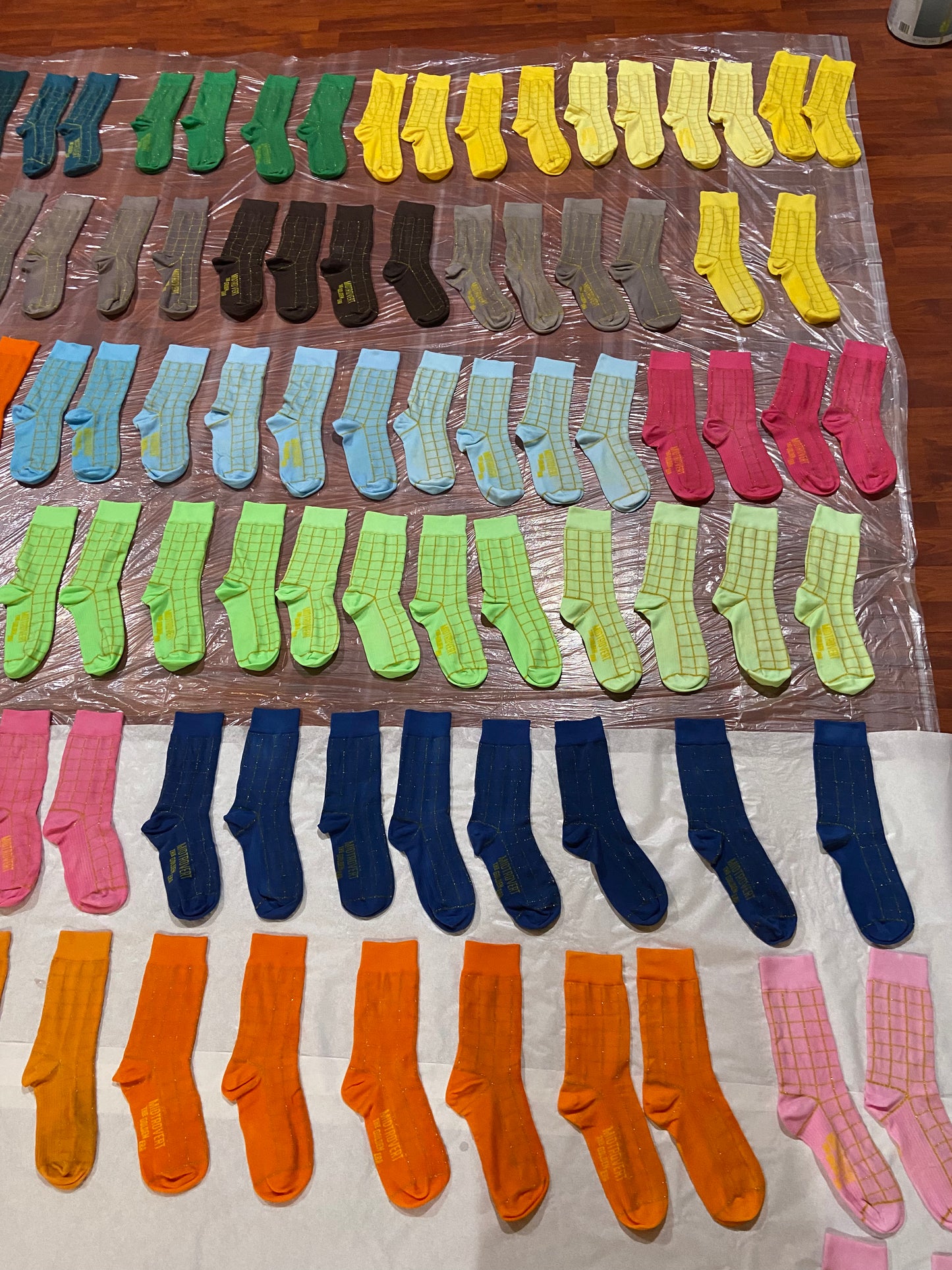 Midtrovert 'The Golden Era' Gridline Socks